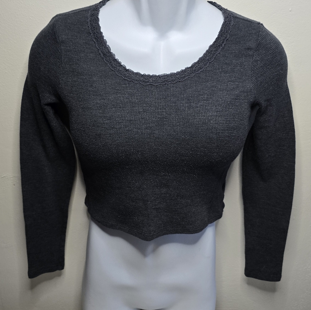 American Eagle long sleeve shirt